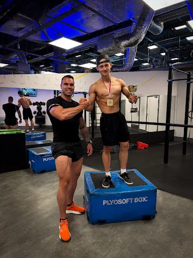 Kuba Wójcik Trener Personalny Instruktor Siłowni i Żywieniowiec Bielsko-Biała